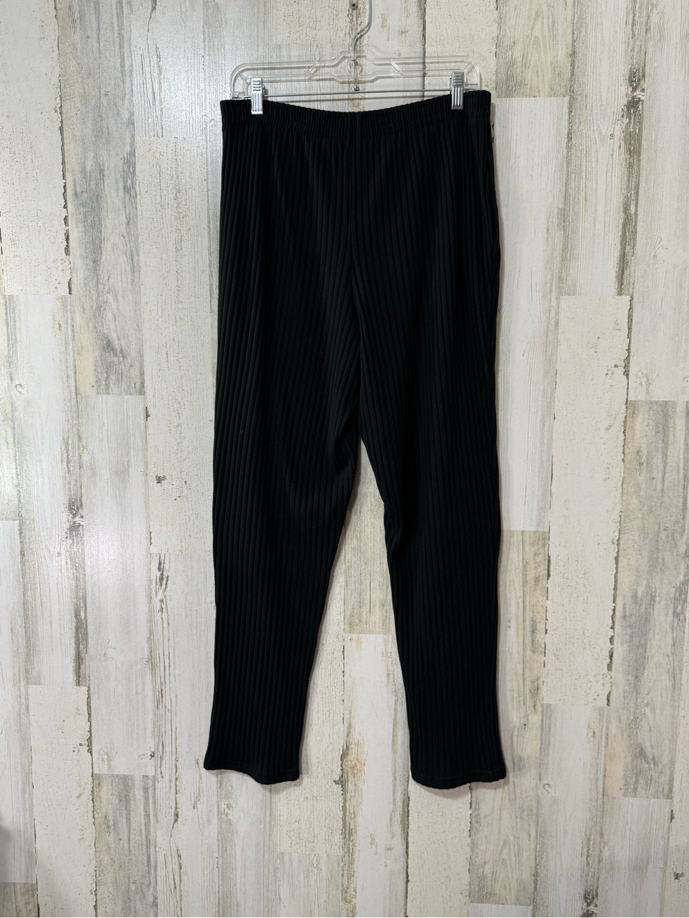 Weekenders Black Ribbed Knit Pants - Picture 4 of 7